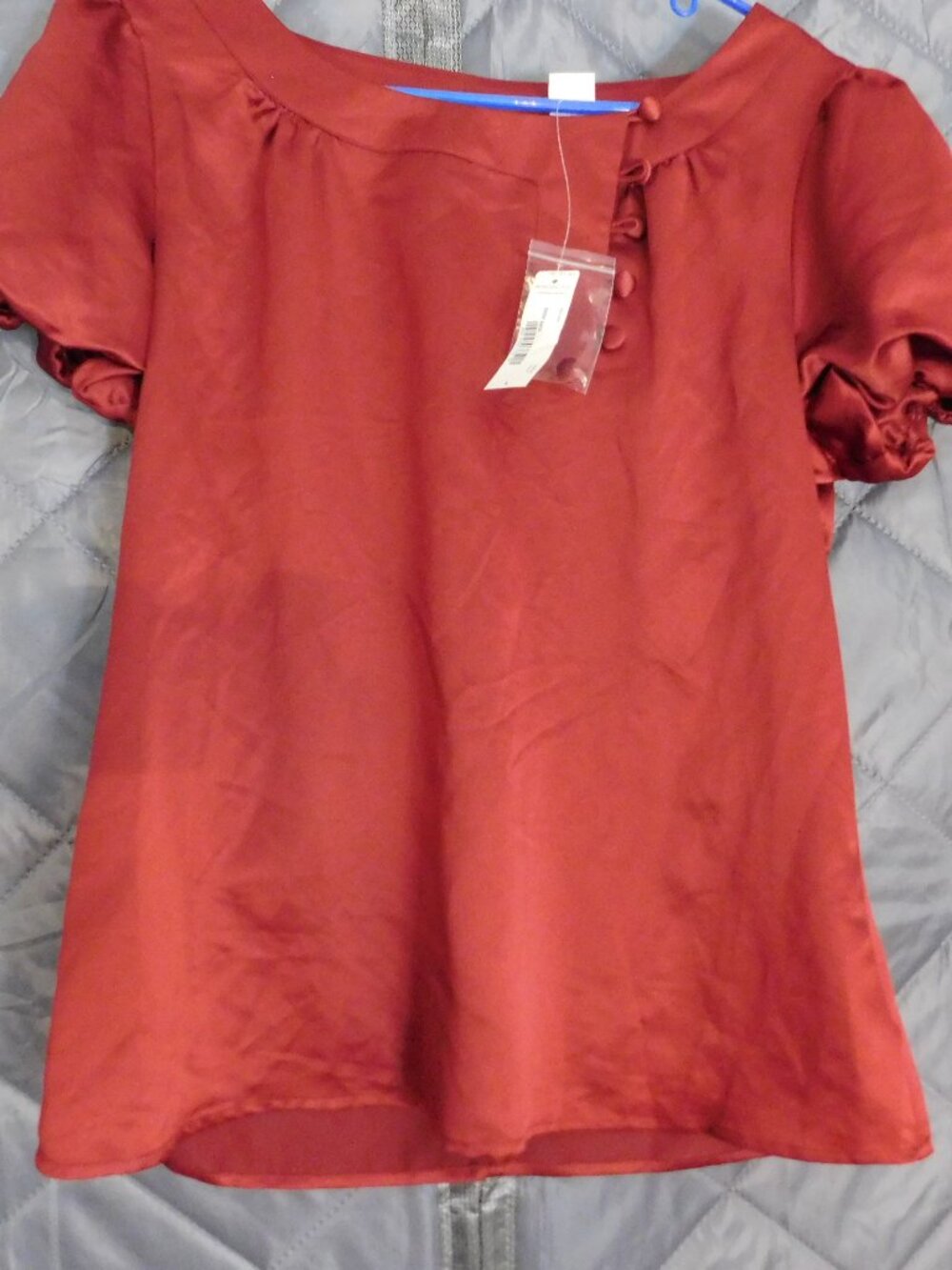 Worthington Deep Red Burgundy Satin Puff Sleeve Button Trim Blouse Large NWT